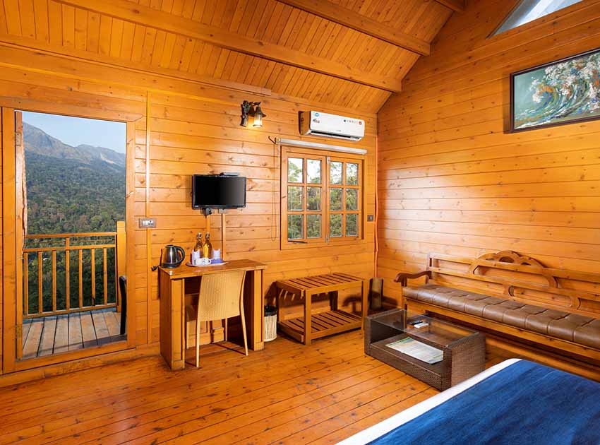 Valley View Wooden House